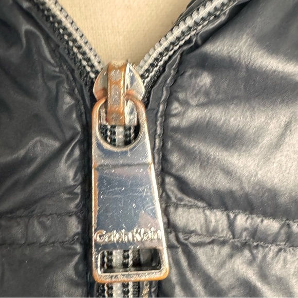 Calvin Klein packable lightweight women’s down Black Puffer Jacket size XL - Picture 7 of 7